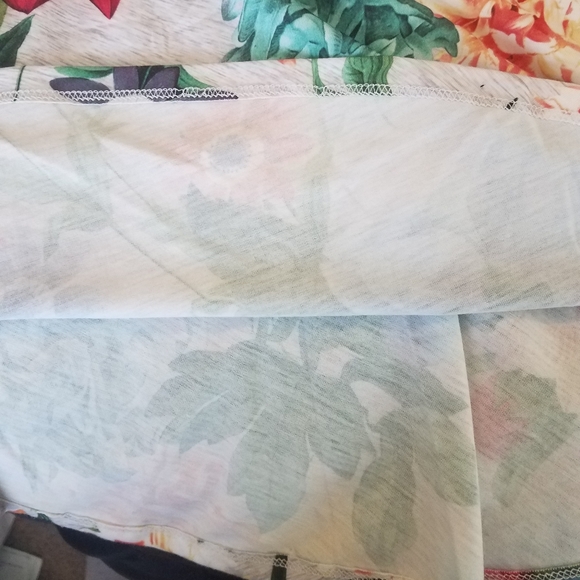 Short flared M floral skirt - Picture 5 of 5